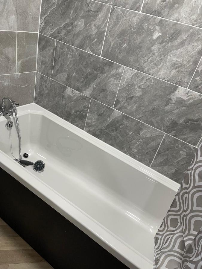 Bethel Apartments 리즈 외부 사진